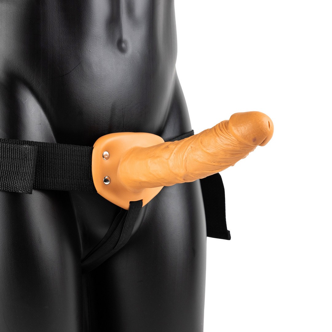 VIBRATING HOLLOW STRAP-ON WITHOUT BALLS - 8 / 20,5 CM