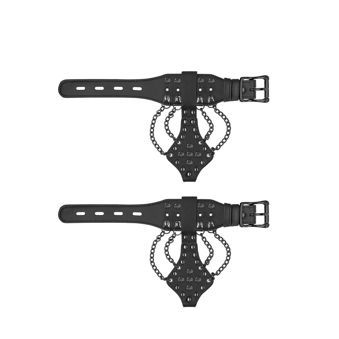 HANDCUFFS WITH SPIKES AND CHAINS