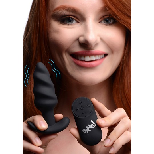 VIBRATING SILICONE SWIRL BUTT PLUG WITH REMOTE CONTROL