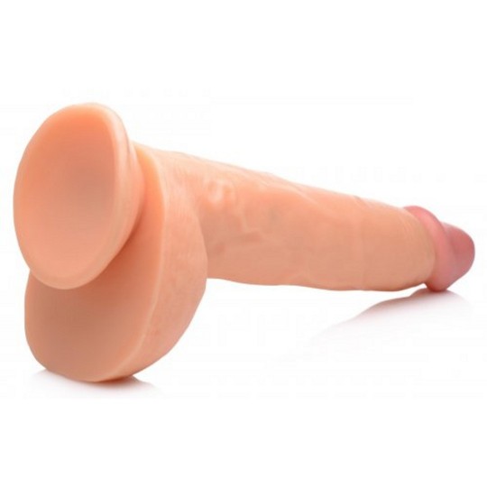 BEEFY BRAD - DILDO WITH BALLS - 9 / 23 CM