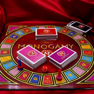 MONOGAMY GAME - BOARD GAME ROMANIAN